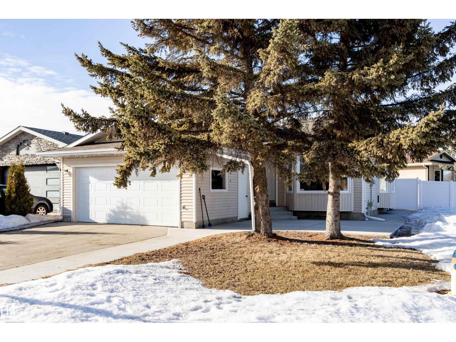 236 LAGO LINDO CR NW, Edmonton