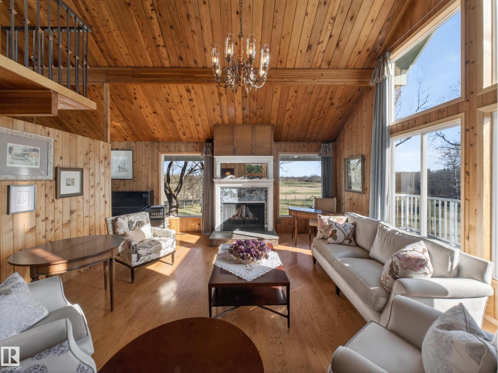 22250 TWP ROAD 512, Rural Strathcona County