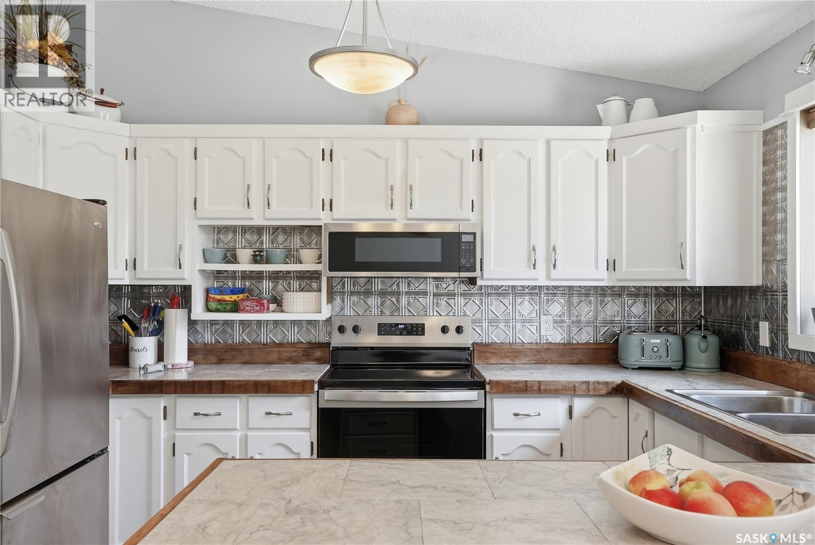 606 Hogg CRESCENT - 12