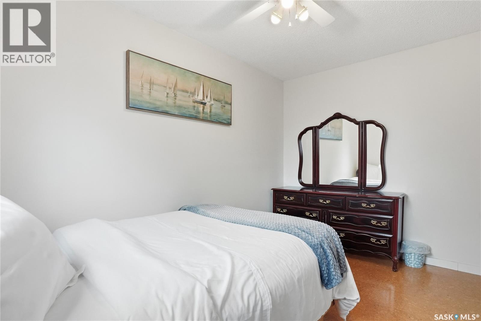 606 Hogg CRESCENT - 27