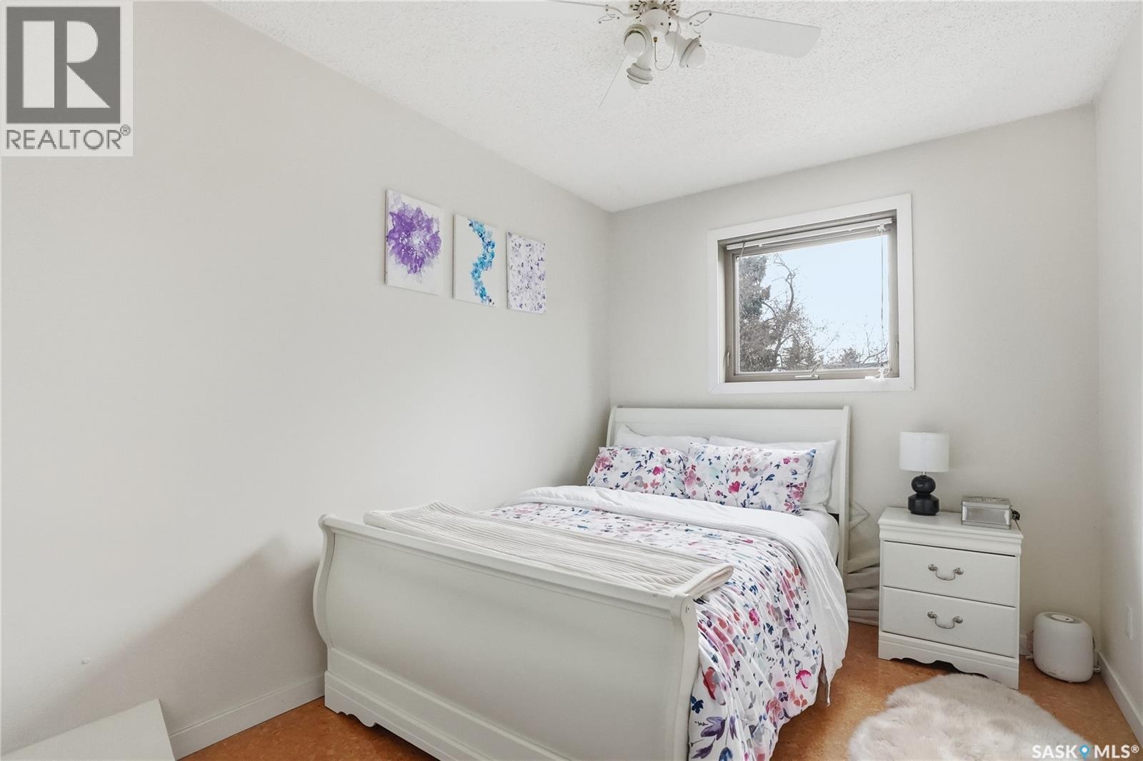 606 Hogg CRESCENT - 28