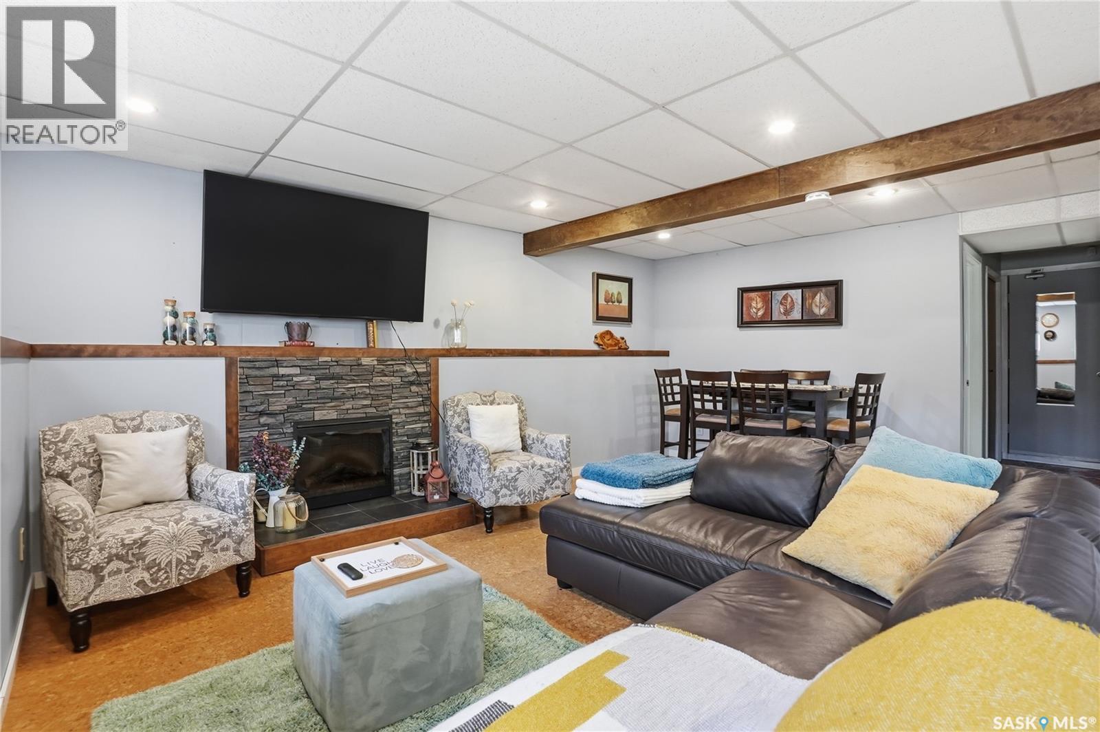 606 Hogg CRESCENT - 36