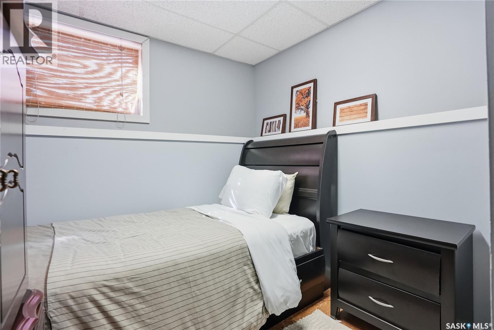 606 Hogg CRESCENT - 40