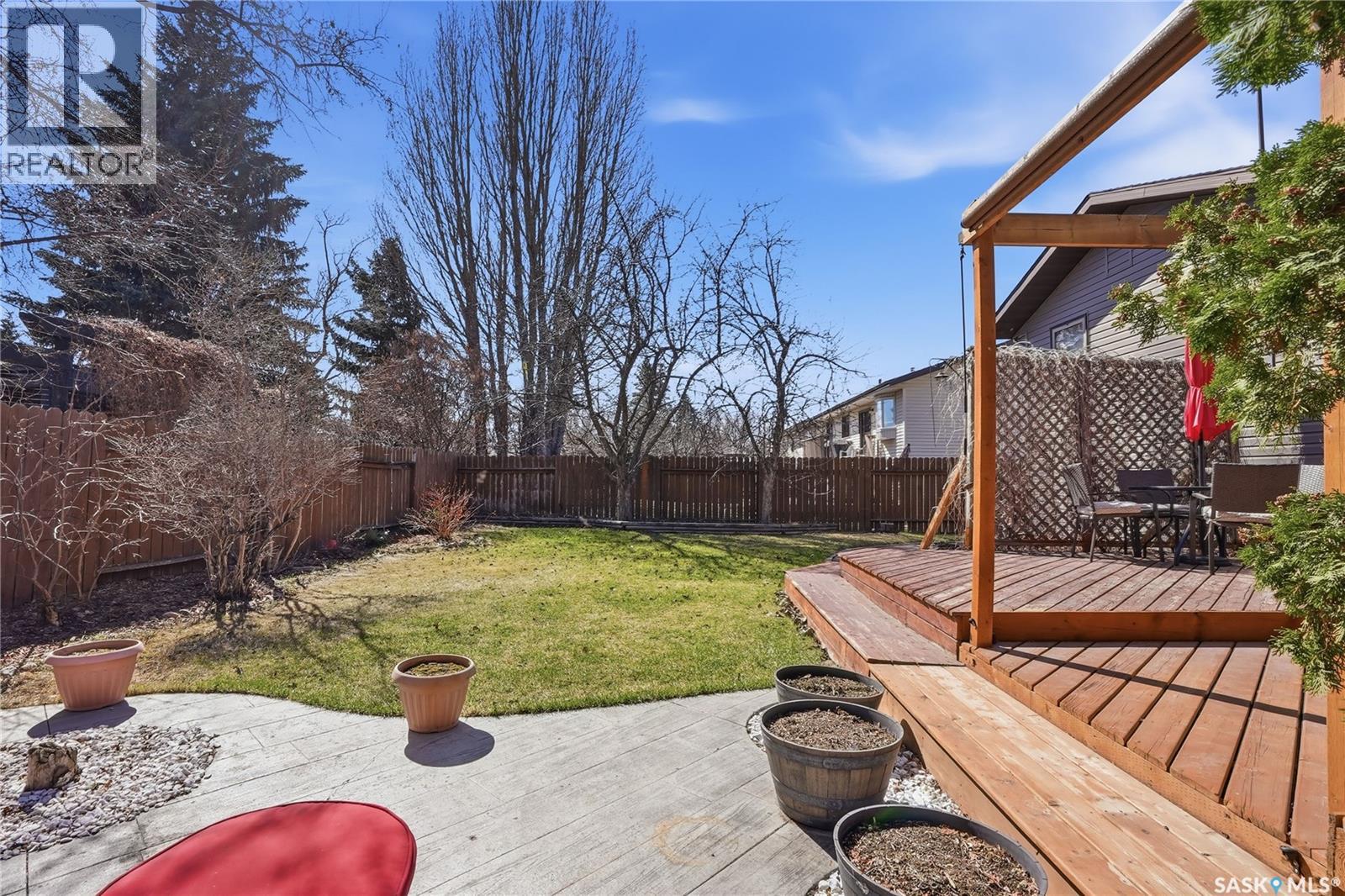 606 Hogg CRESCENT - 45
