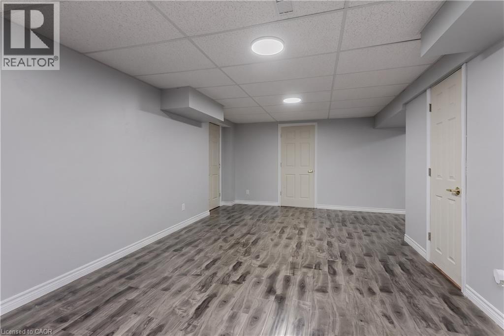 283 VILMA Drive, Oakville, Ontario, L6L3J9 — Photo 24