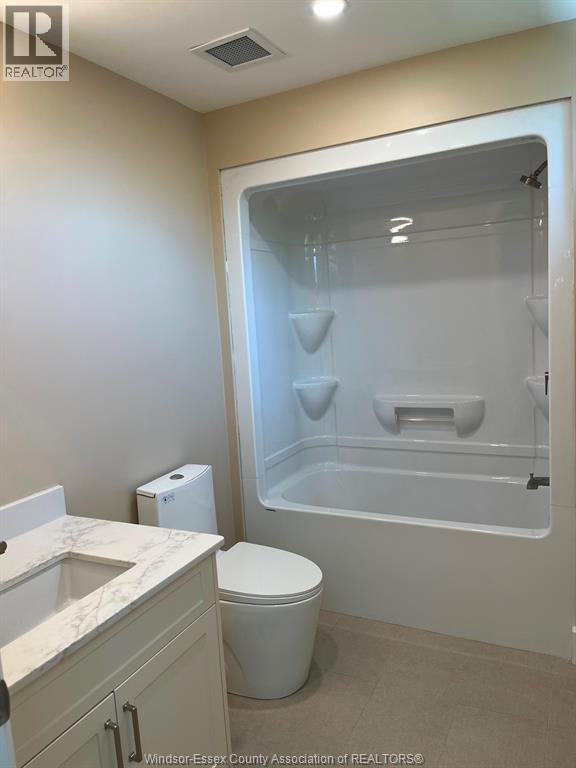 6146 MALDEN ROAD Unit# 9, LaSalle, Ontario, N9H1S8 — Photo 12