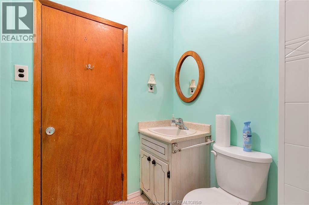 3666 GIRARDOT STREET, Windsor, Ontario, N9C1W5 — Photo 15