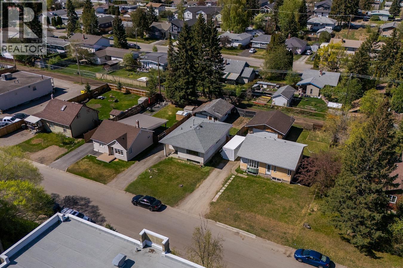 667 ALWARD STREET - 6