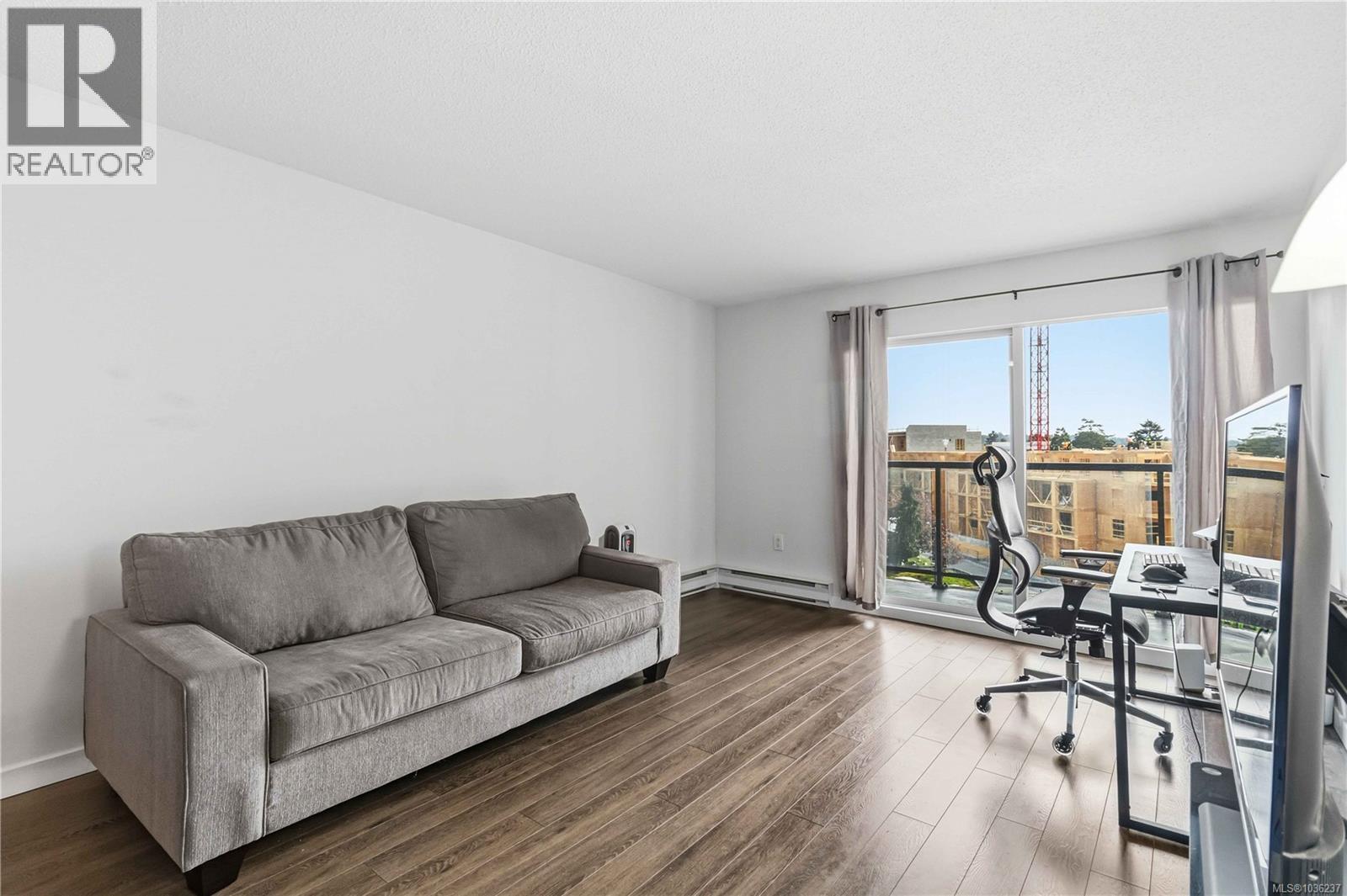 509 103 Gorge Road East, Victoria