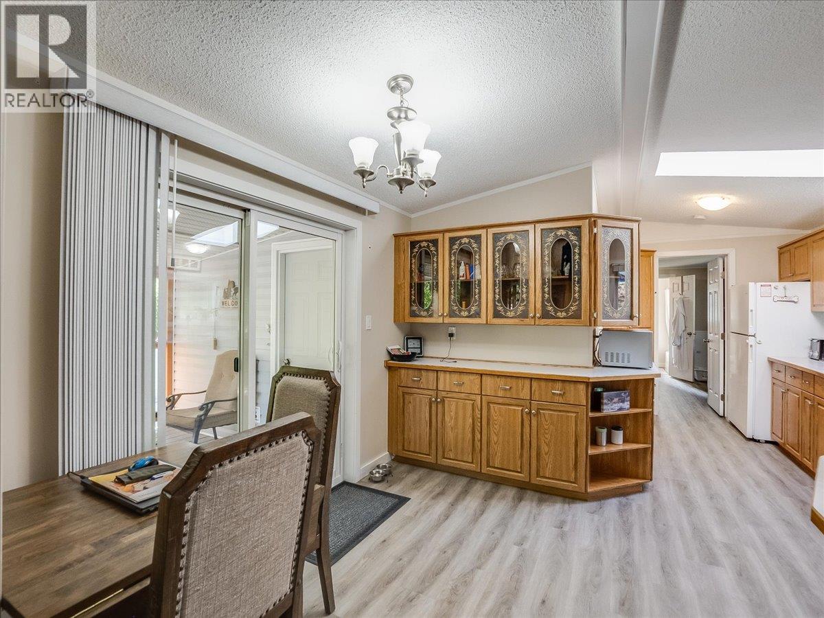 #15 4029 Broadwater Road - 11