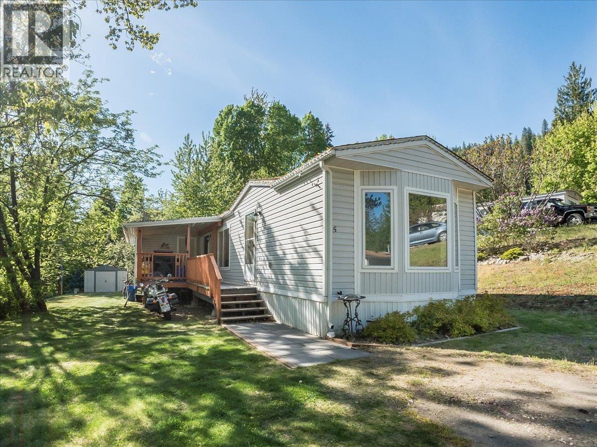 #15 4029 Broadwater Road - Image 3