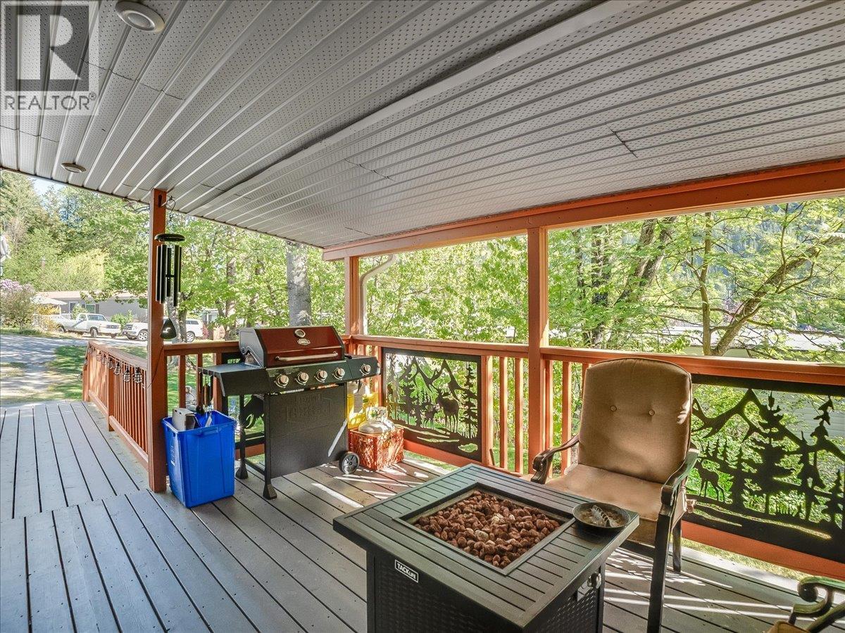 #15 4029 Broadwater Road - 6