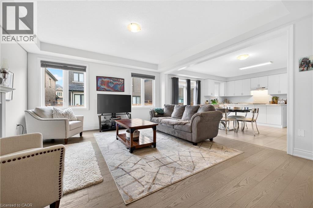 20 ZIMMERMAN Garden, Waterdown, Ontario, L8B1Y9 — Photo 3