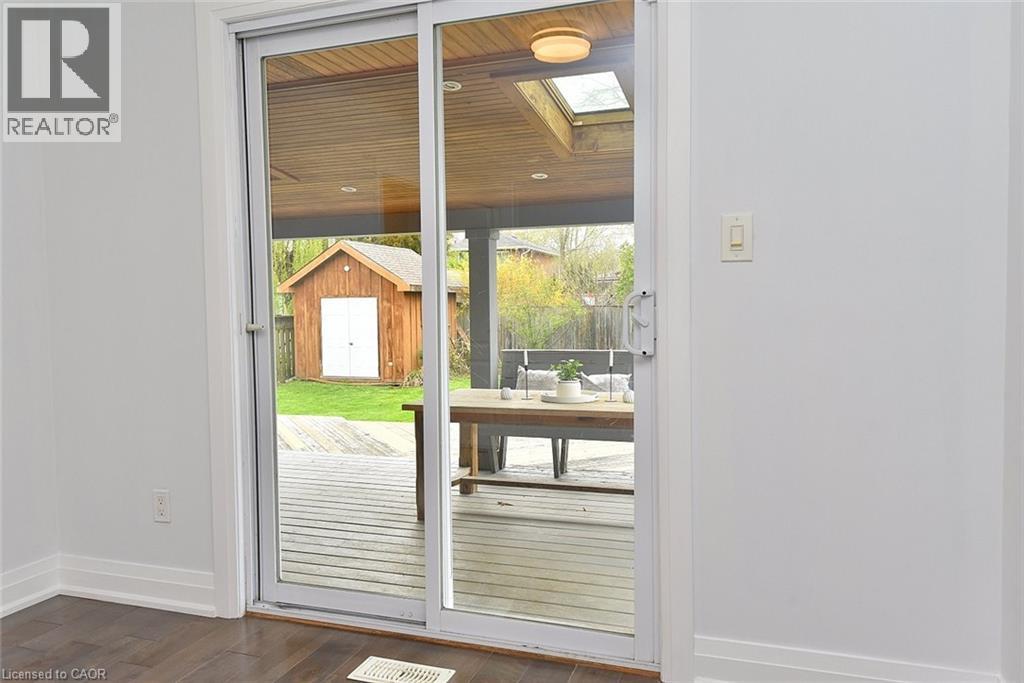1338 DE QUINCY Crescent, Burlington, Ontario, L7P1E4 — Photo 37