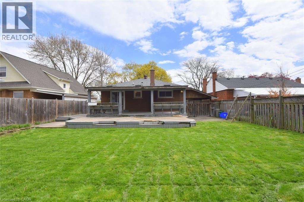 1338 DE QUINCY Crescent, Burlington, Ontario, L7P1E4 — Photo 12