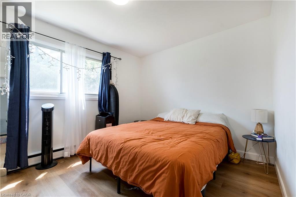 43 SIXTH Avenue - 12
