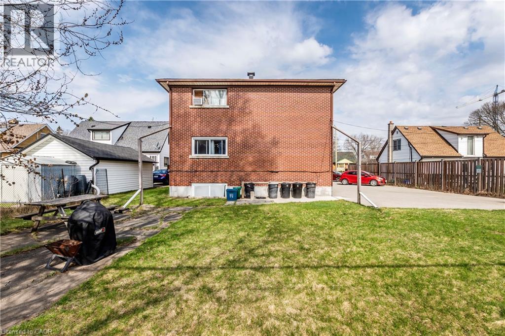 43 SIXTH Avenue - 23