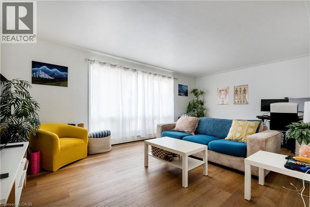 43 SIXTH Avenue - 8