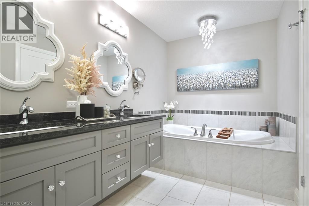 423 CIDER MILL Drive, Waterloo, Ontario, N2K0C9 — Photo 45