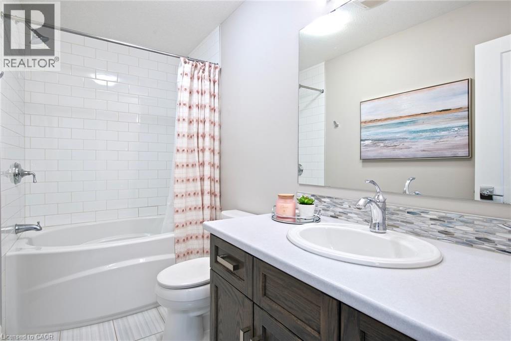 423 CIDER MILL Drive, Waterloo, Ontario, N2K0C9 — Photo 9