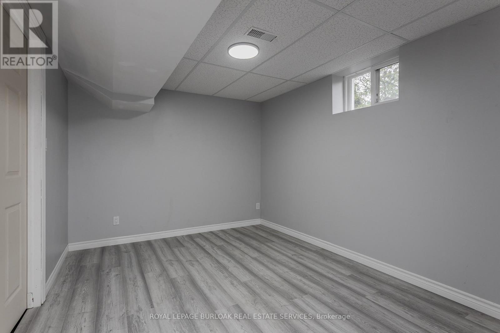 283 VILMA DRIVE - 37