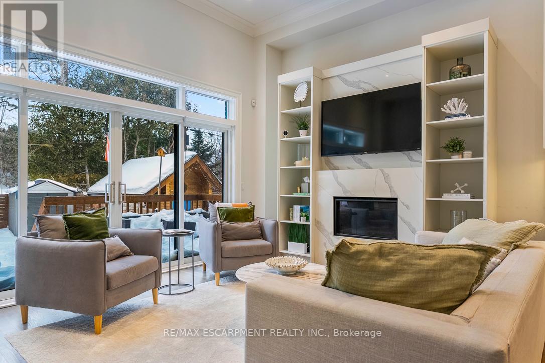56 LABURNHAM AVENUE - 15