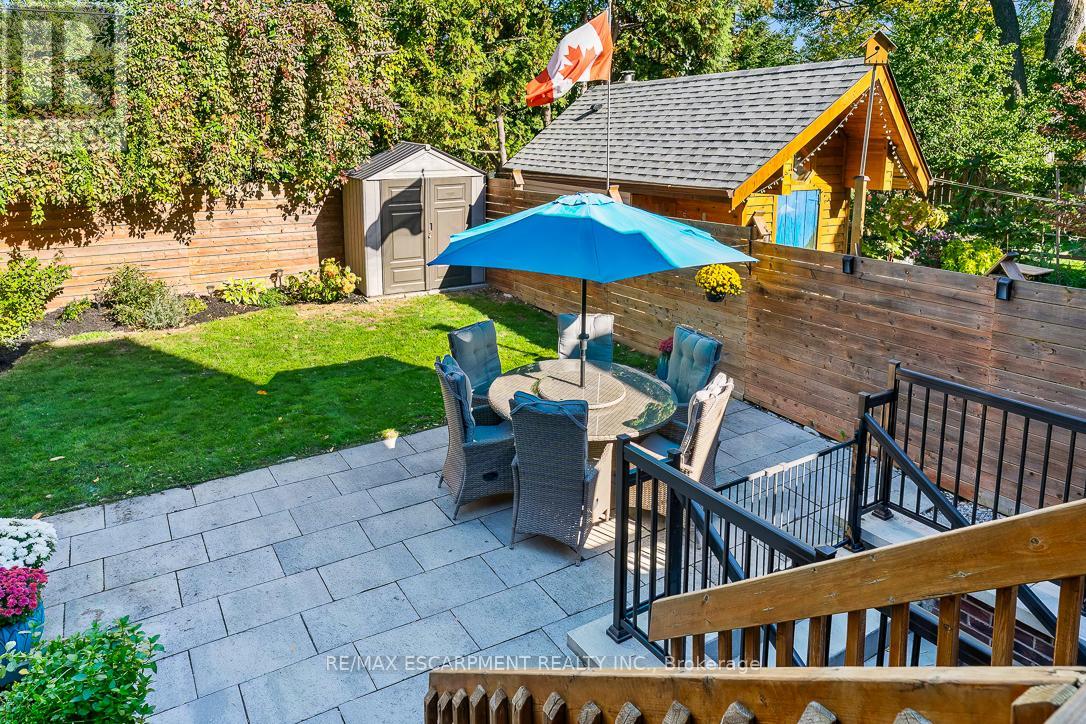 56 LABURNHAM AVENUE - 43