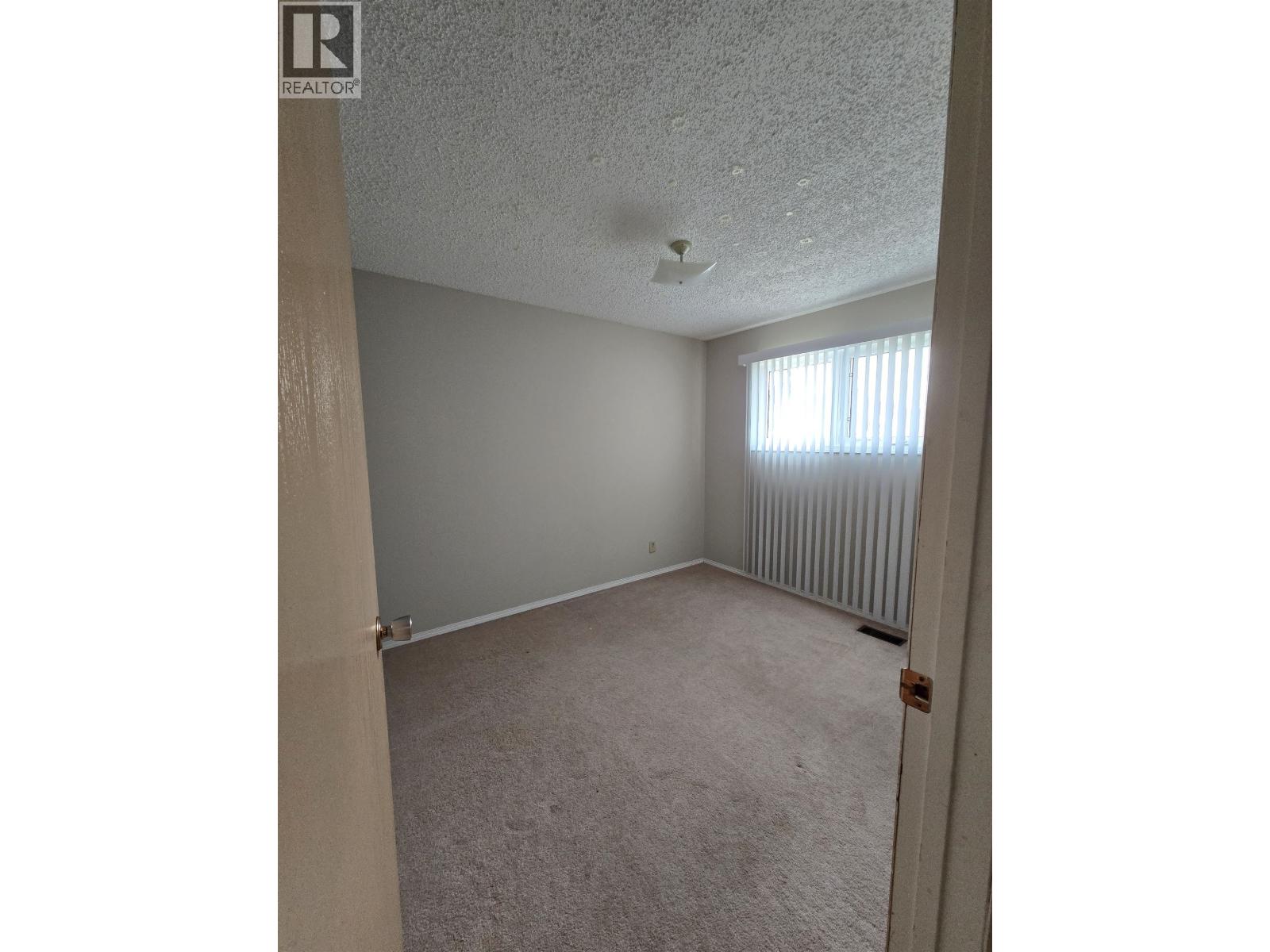 11 BAKER ROAD - 8