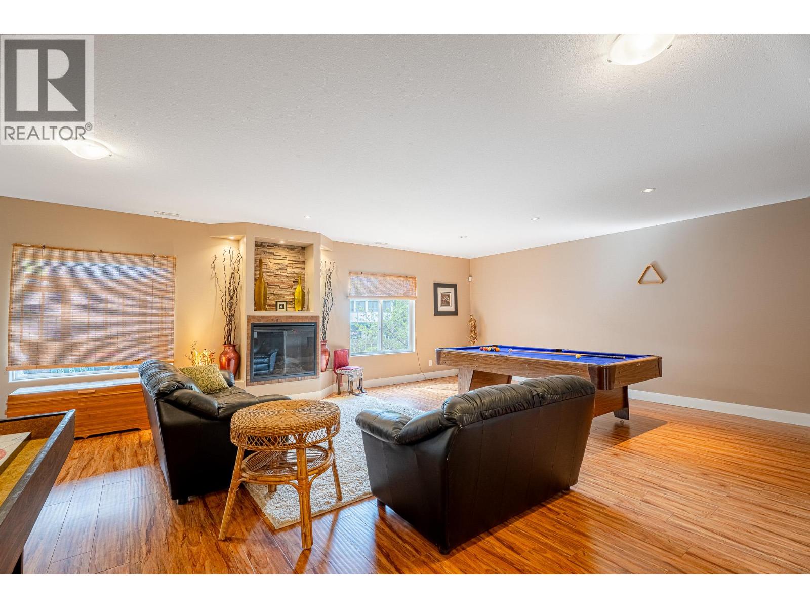 545 Kobayashi Place - 23