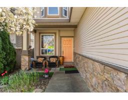 15544 Russell Avenue, White Rock, BC V4B2R3 Photo 12