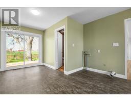 Dining room - 940 County Rd 29 Highway, Elizabethtown Kitley, ON K0G1G0 Photo 8