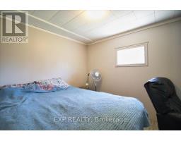 252 Queen Street, Chatham Kent, ON N0P1T0 Photo 16