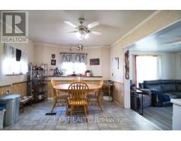 252 Queen Street, Chatham Kent, ON N0P1T0 Photo 6