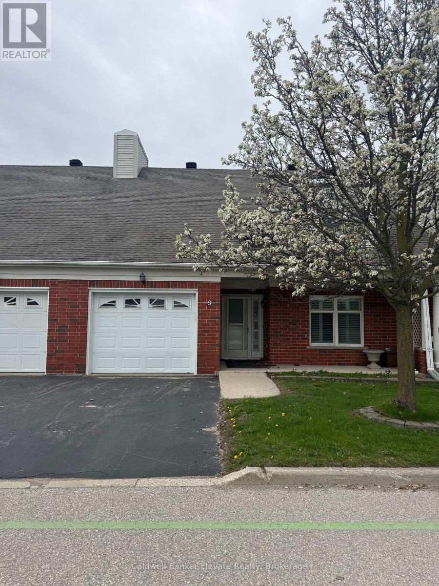 #9 2705 KINGSWAY DRIVE - 1