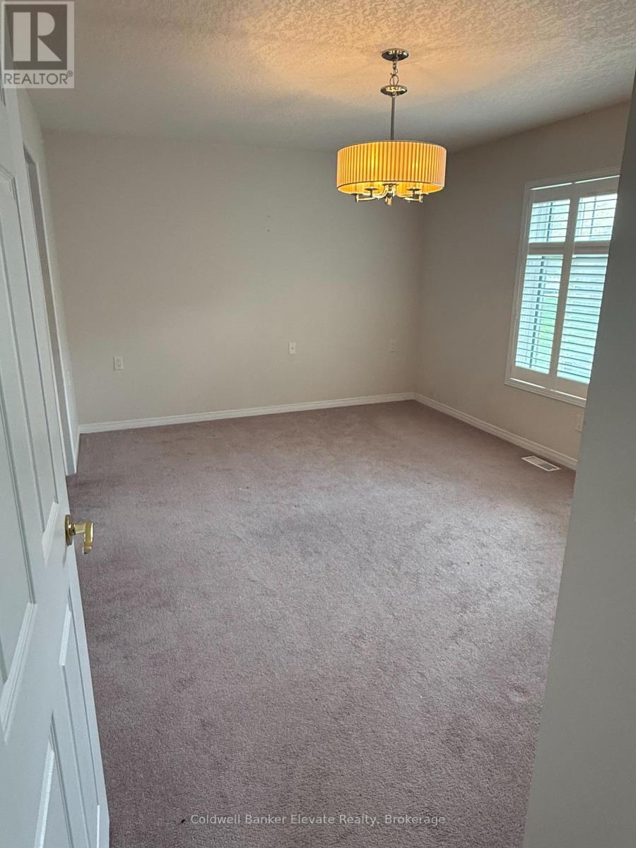 #9 2705 KINGSWAY DRIVE - 3