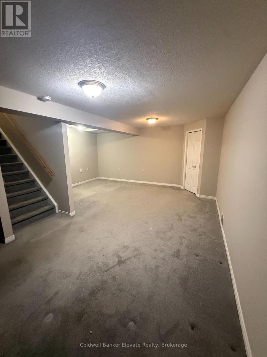 #9 2705 KINGSWAY DRIVE - 7