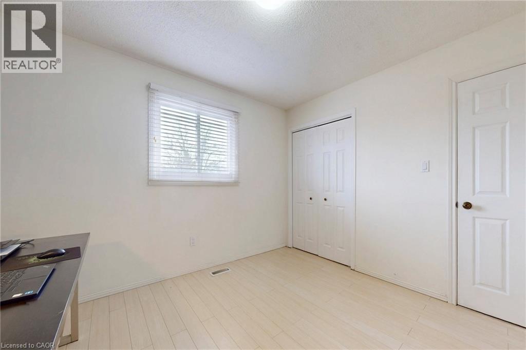 62 COMO Place - 28