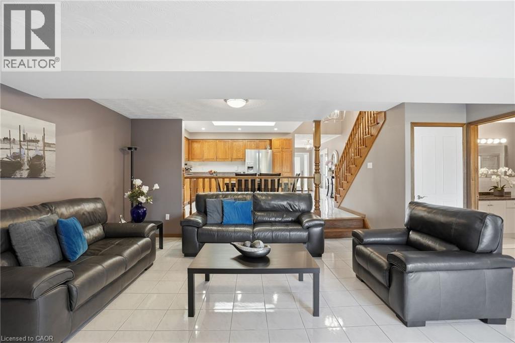 32 HIGHBURY Drive, Stoney Creek, Ontario, L8J2T4 — Photo 23