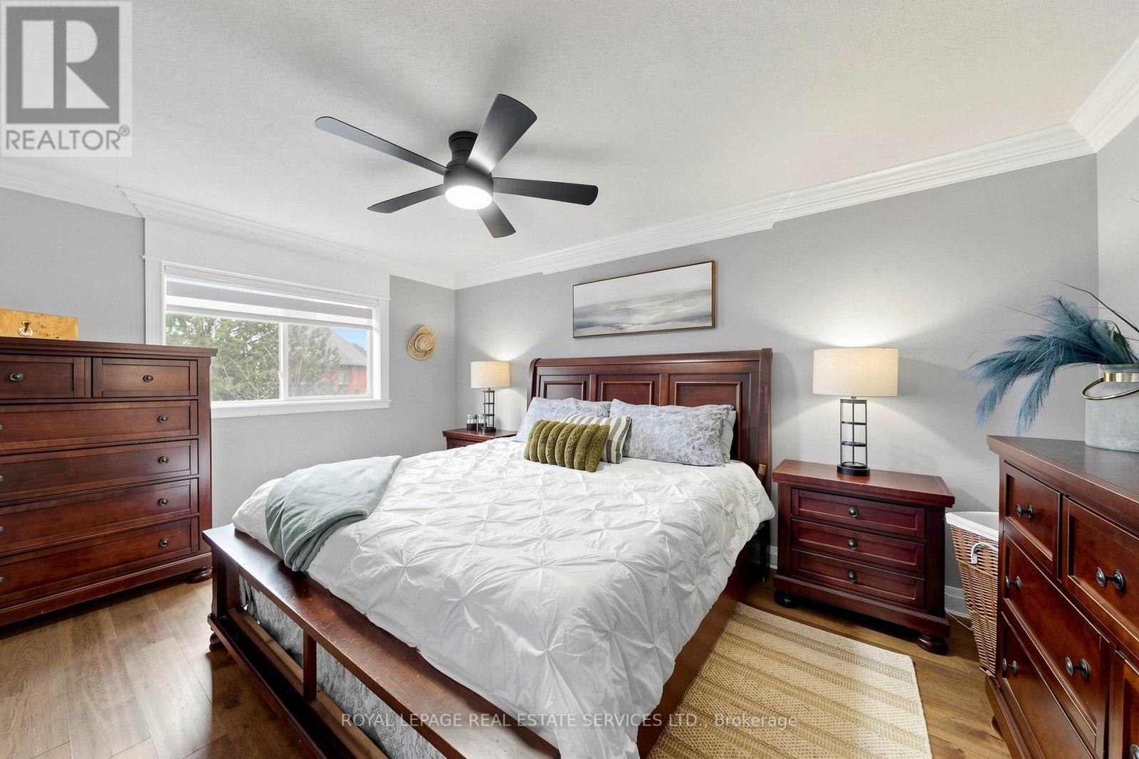 174 ROYAL VALLEY DRIVE - 23