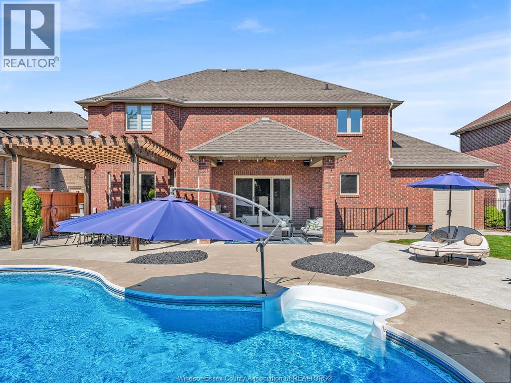 1094 WOODLAND CRESCENT, Lakeshore, Ontario, N0R1A0 — Photo 32