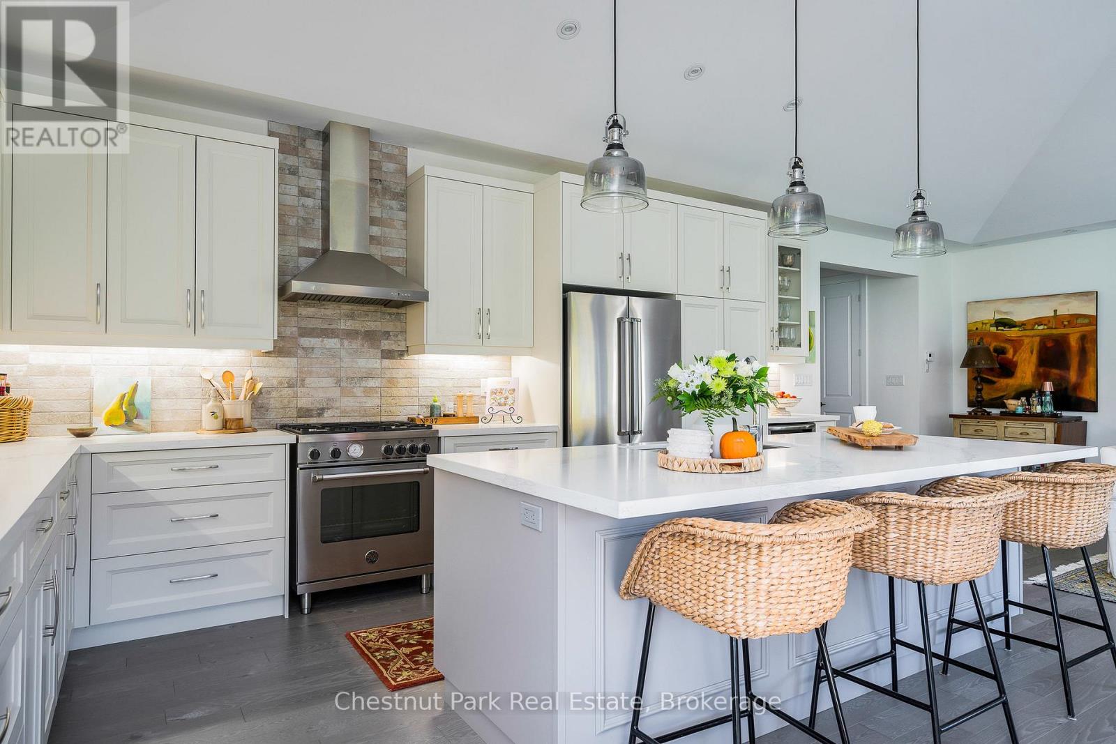 103 CREEKWOOD COURT - 23