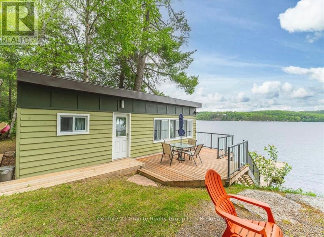 6087 HALIBURTON LAKE ROAD - 30