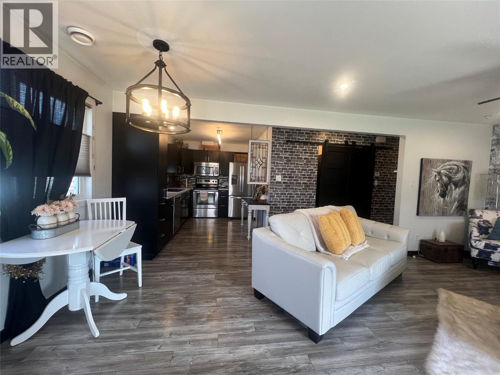 1116 96a Avenue - 4