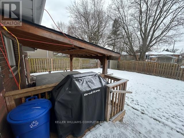 453 LEONARD AVENUE - 31