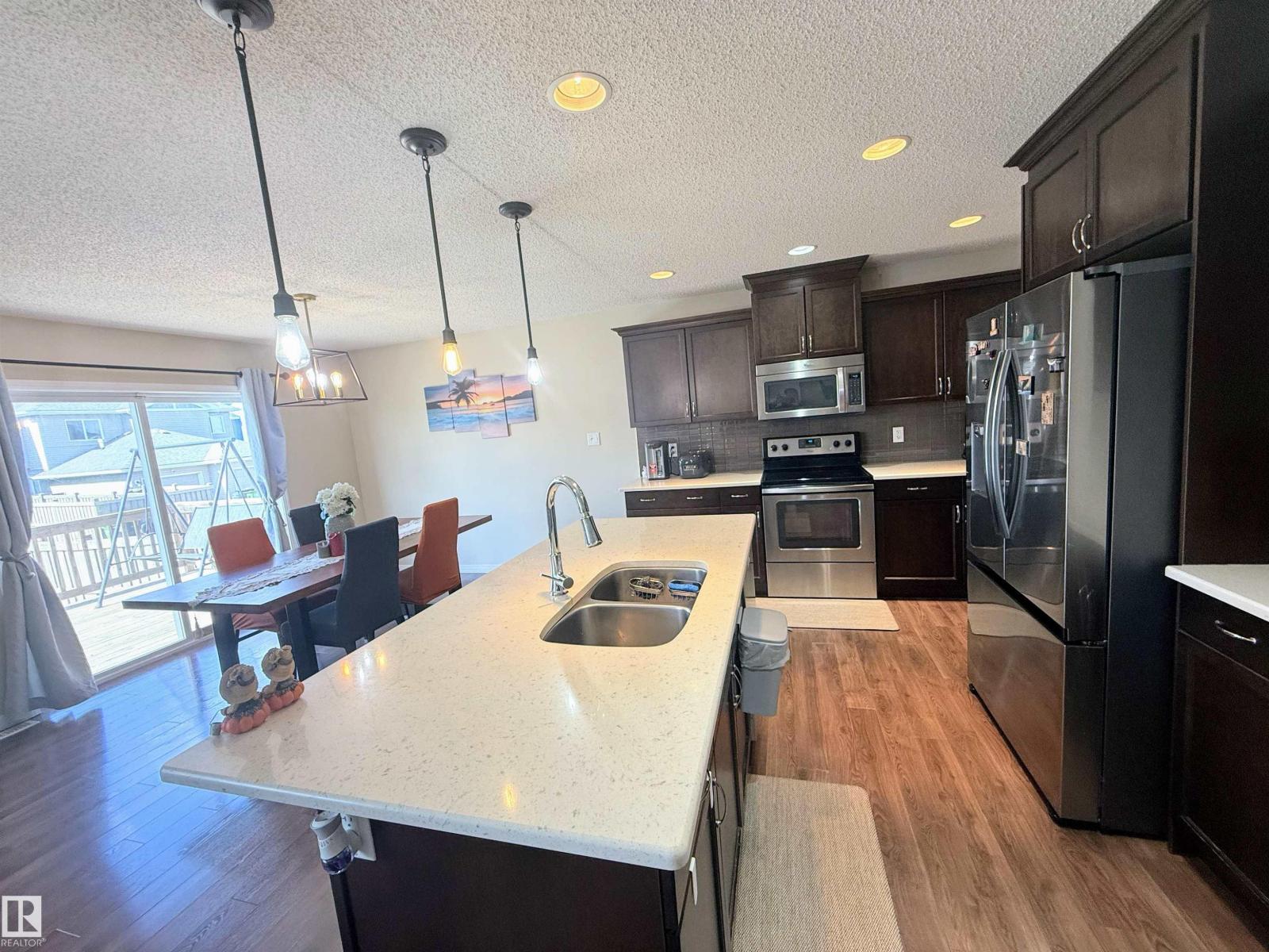 3538 Claxton CR SW - 9