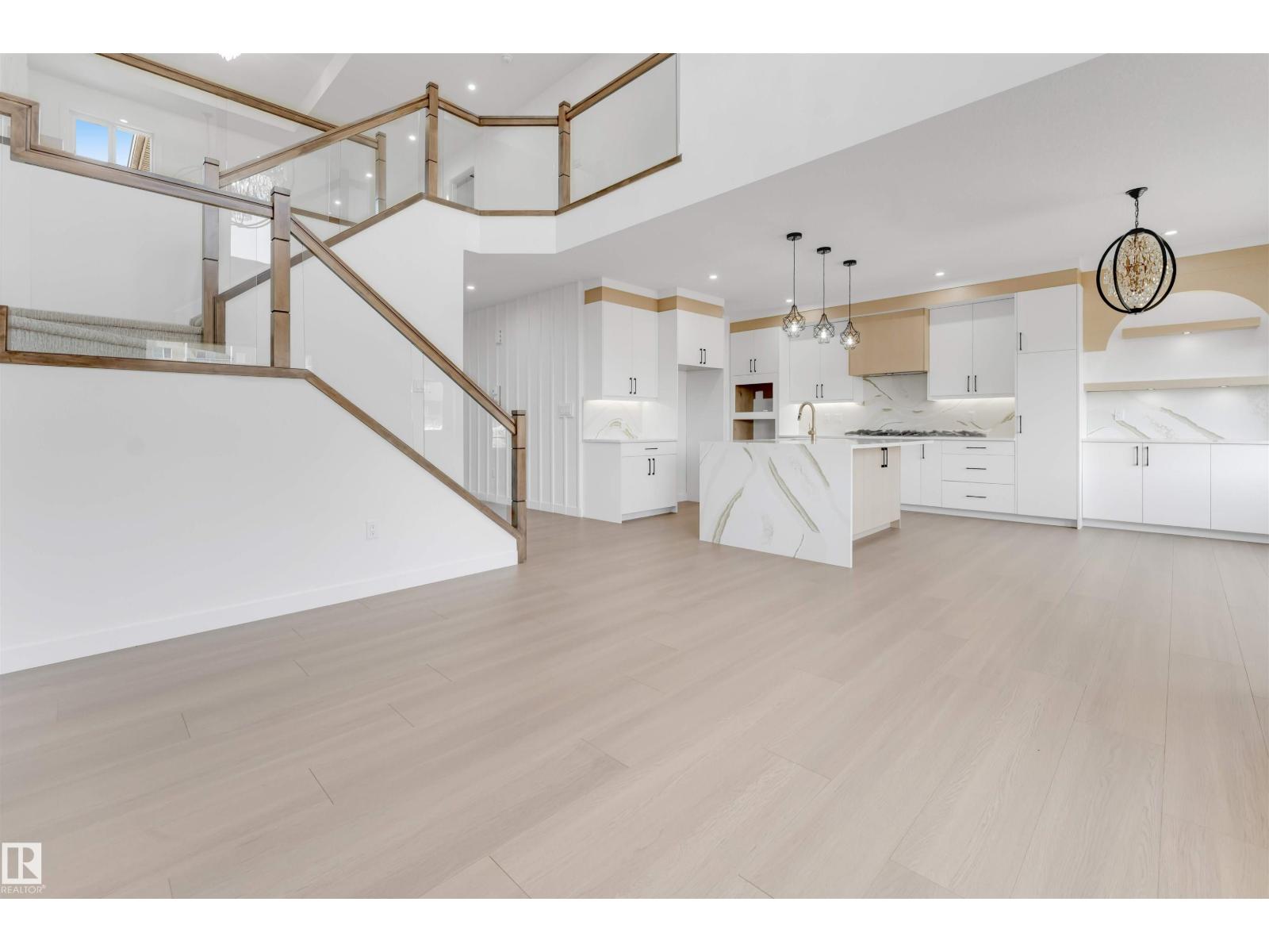 138 CREEKSIDE LANE LN - 1