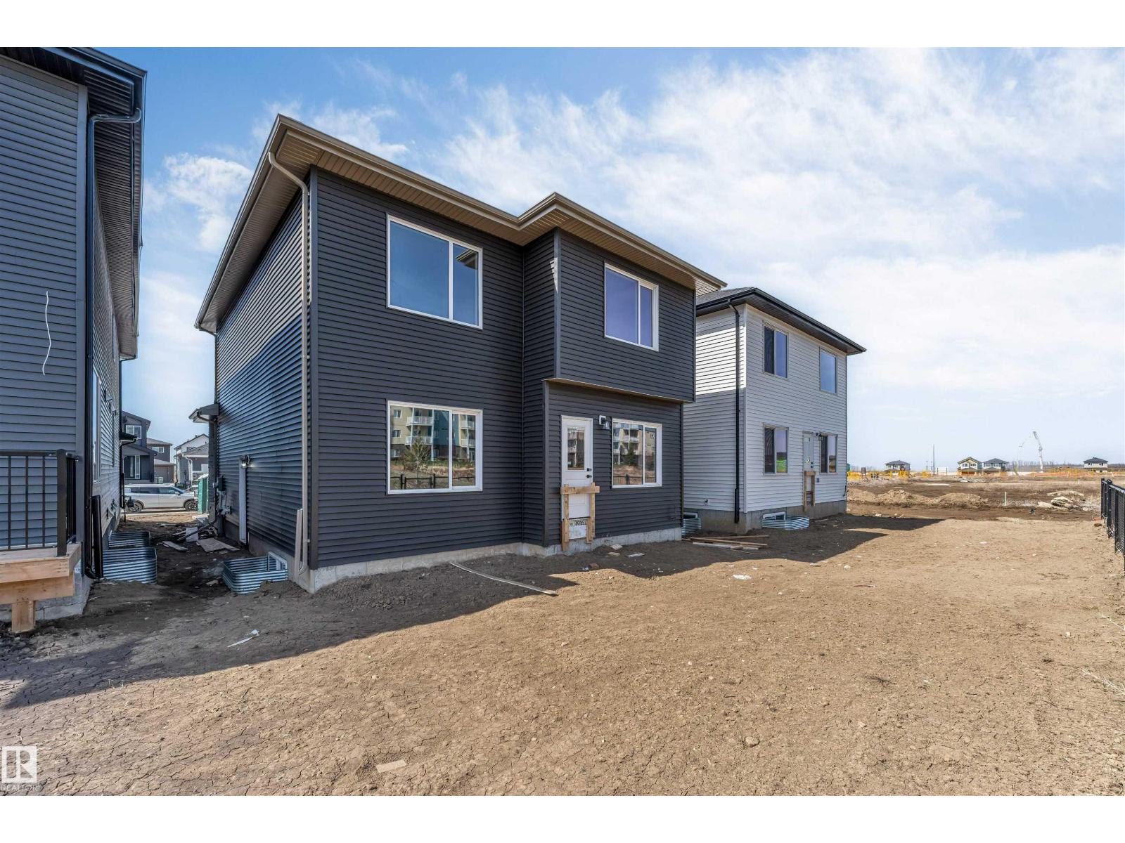 138 CREEKSIDE LANE LN - 45