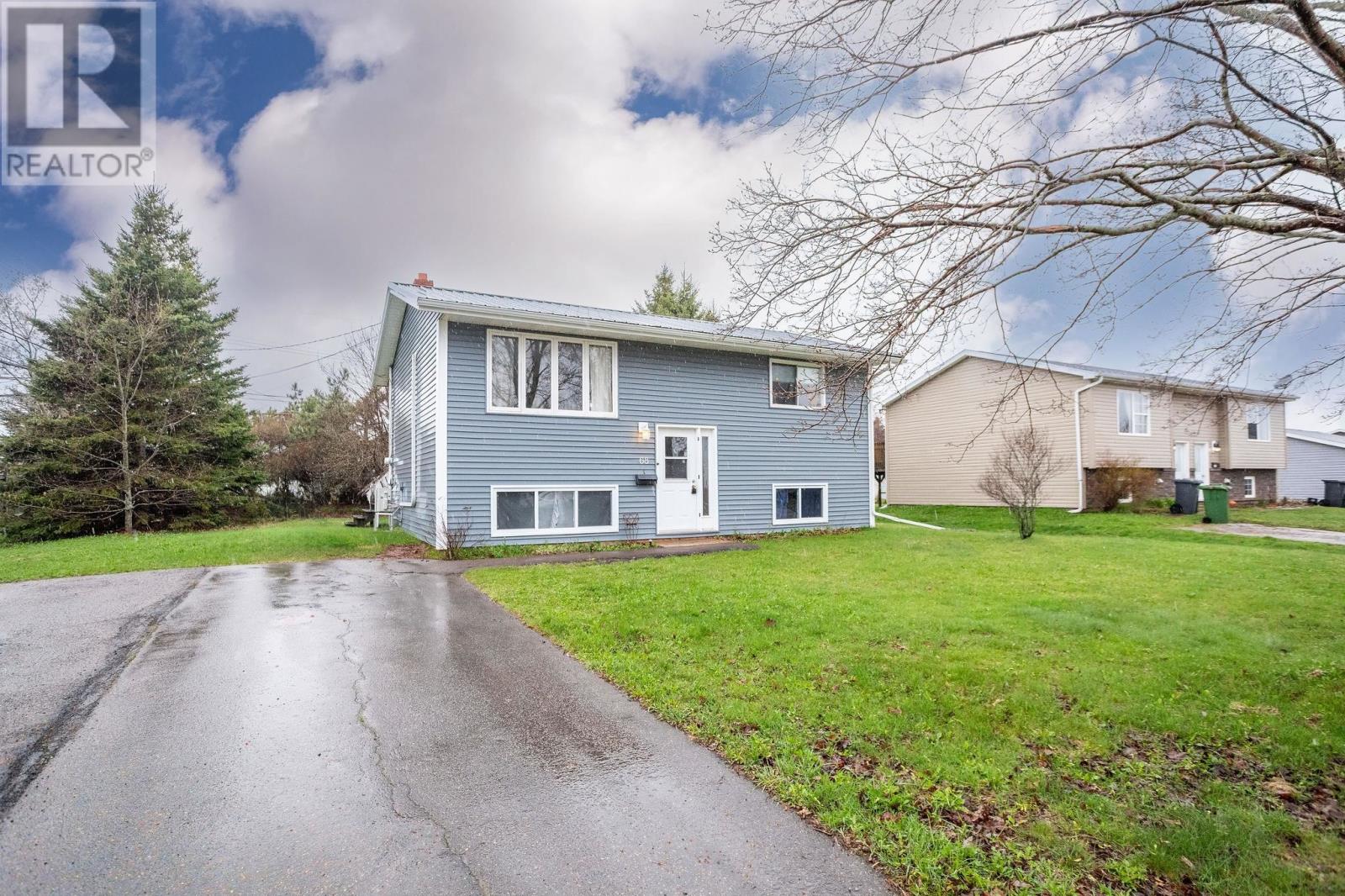 68 Westcomb Crescent - 2