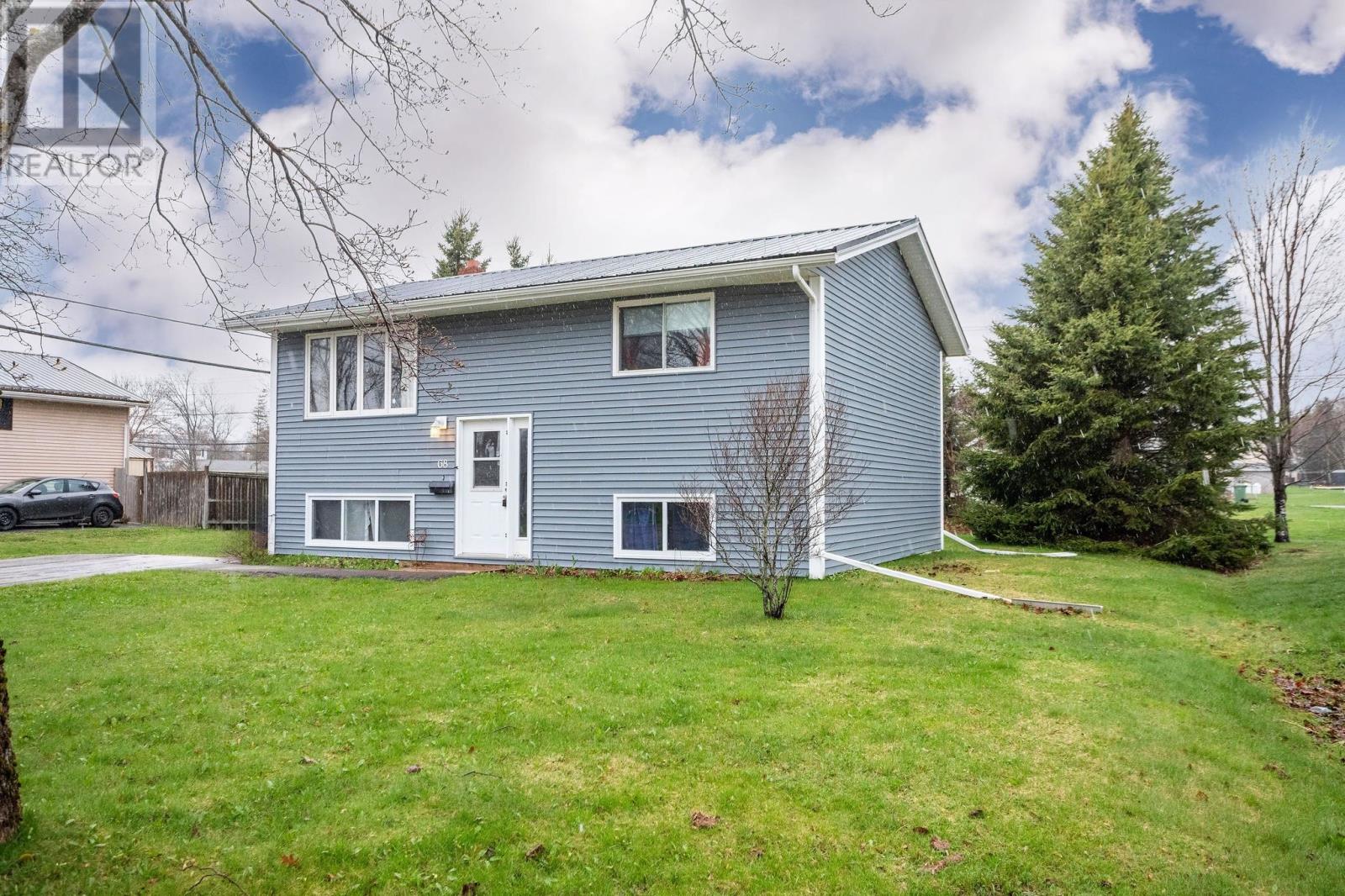 68 Westcomb Crescent - 29