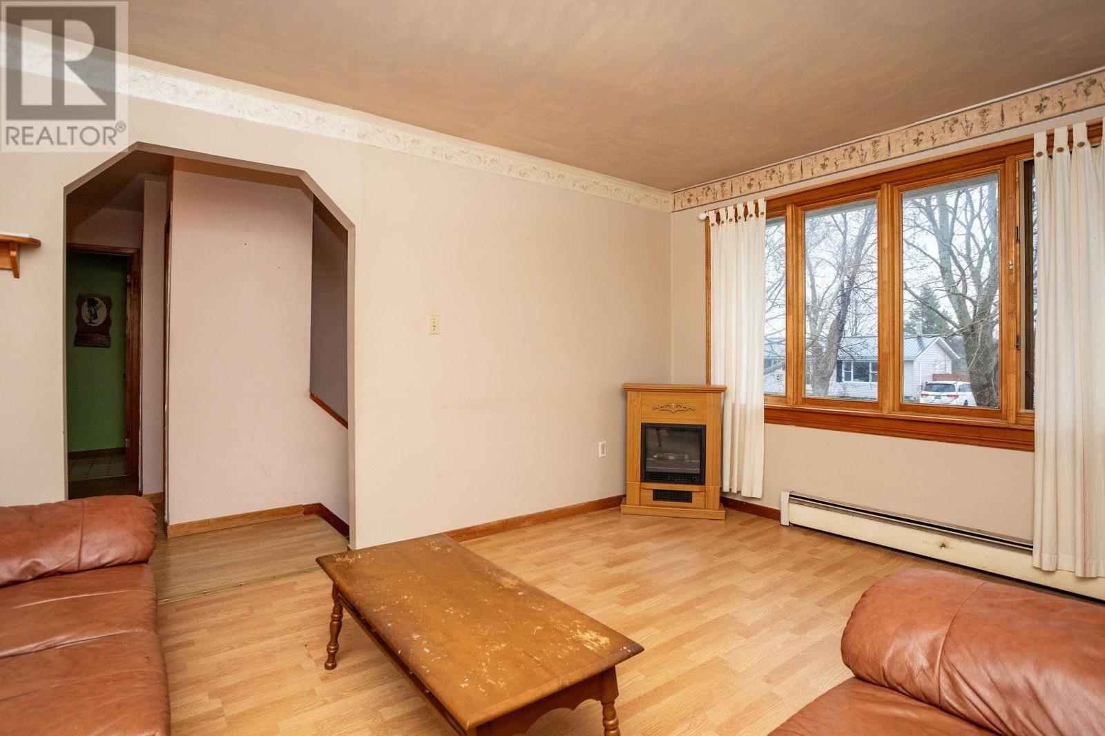68 Westcomb Crescent - 3